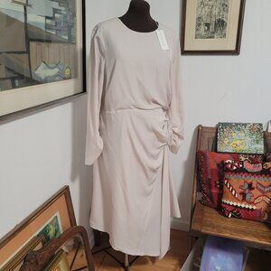 NWT Kaimilla Cream Evening/Party/Bridal Dress Size 1X